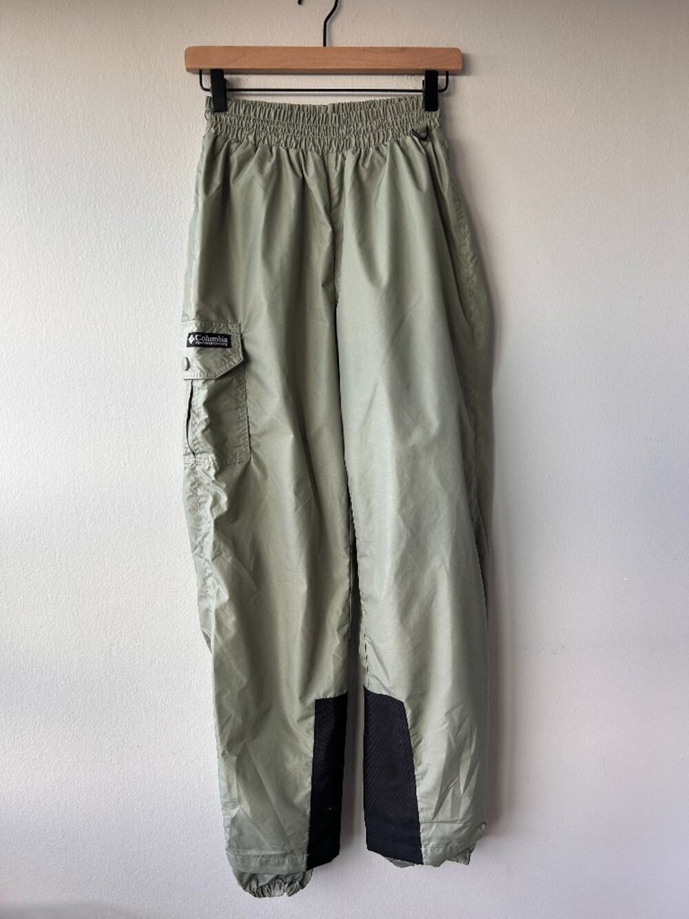 Vintage 90s Columbia Sportswear Nylon Cargo Pants Green Gorpcore M